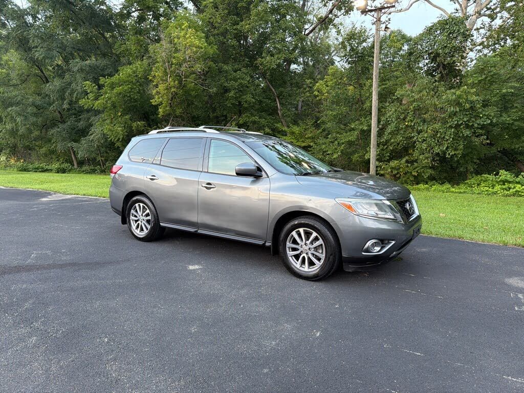 2016 NISSAN Pathfinder