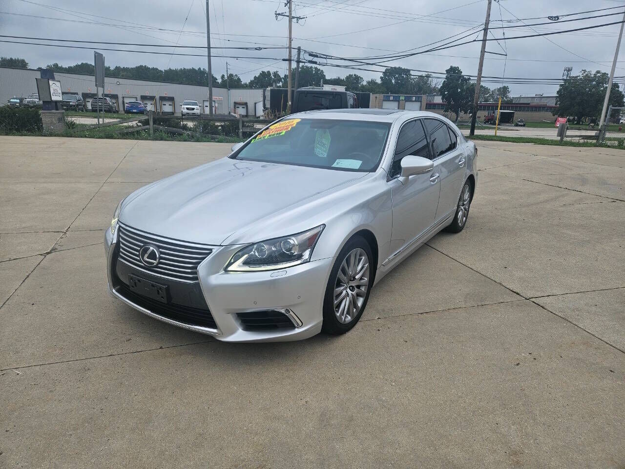 2016 LEXUS LS