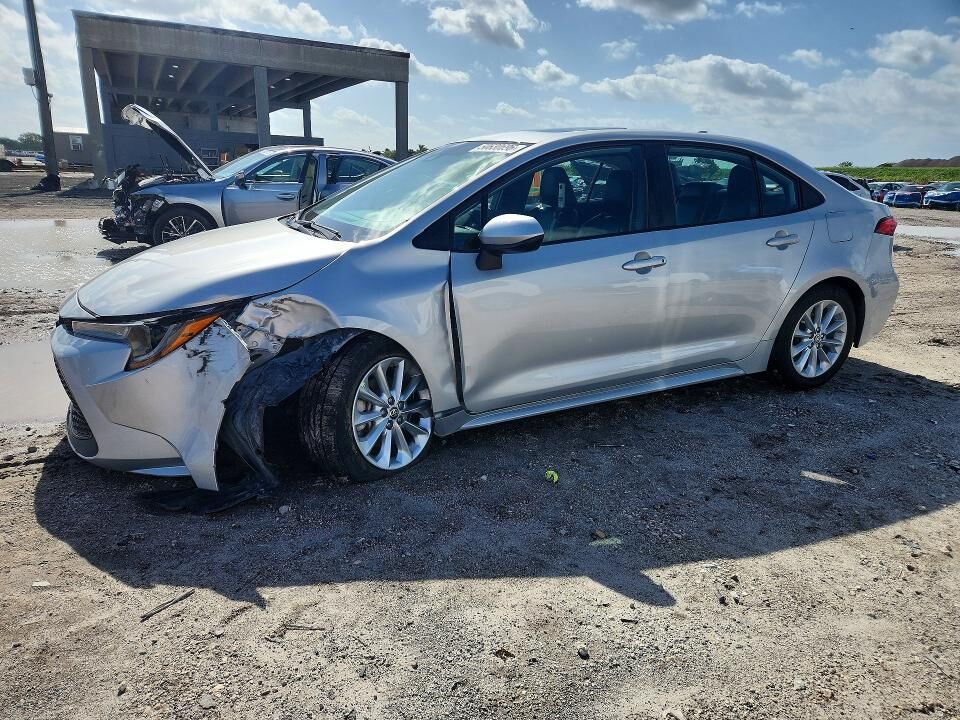2020 TOYOTA Corolla
