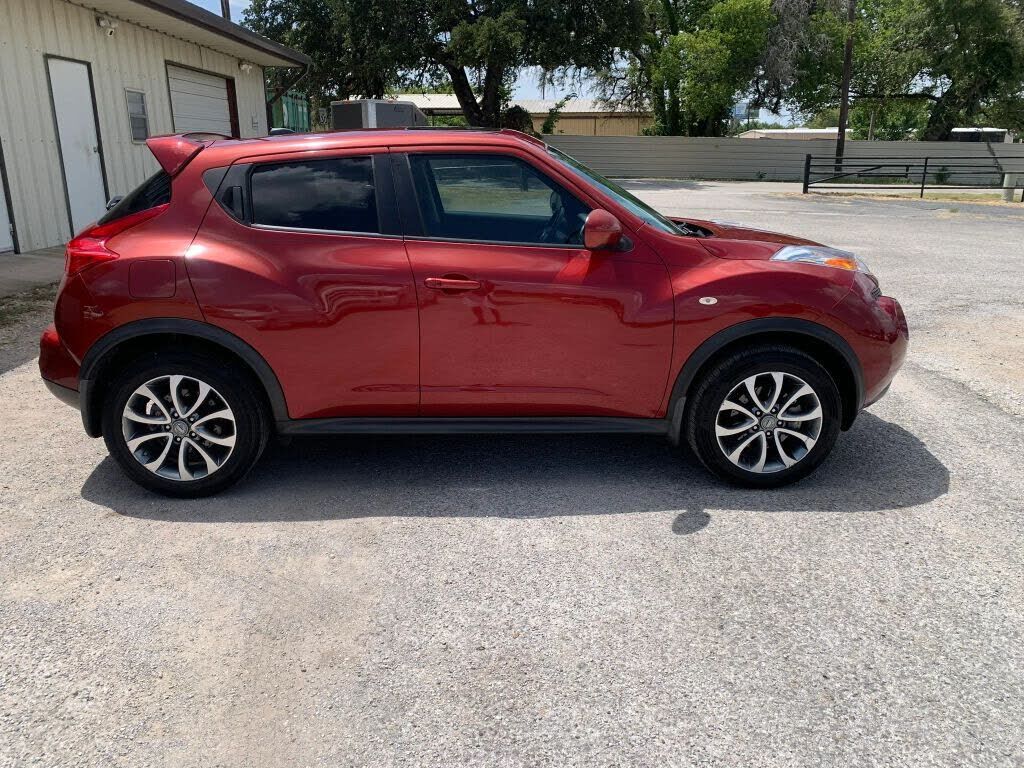 2012 NISSAN Juke