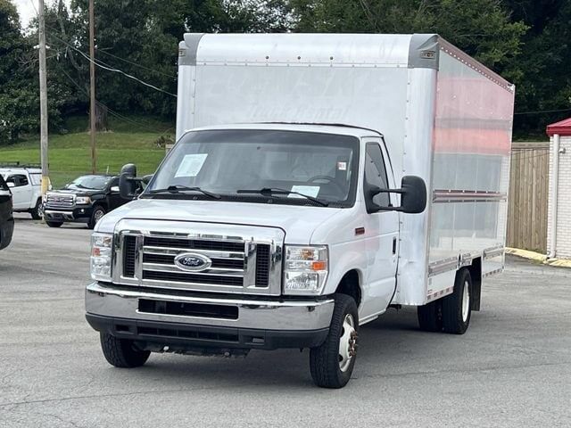 2018 FORD E-350