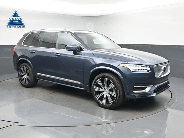 2023 VOLVO XC90