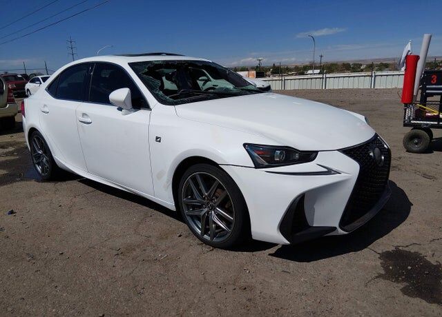 2017 LEXUS IS