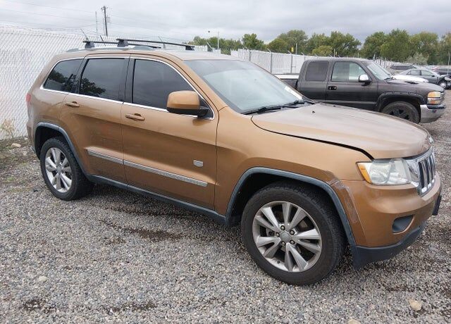 2011 JEEP Grand Cherokee