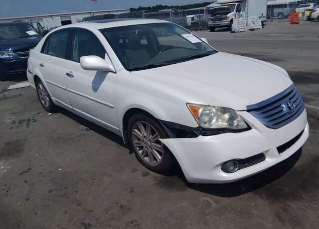 2010 TOYOTA Avalon