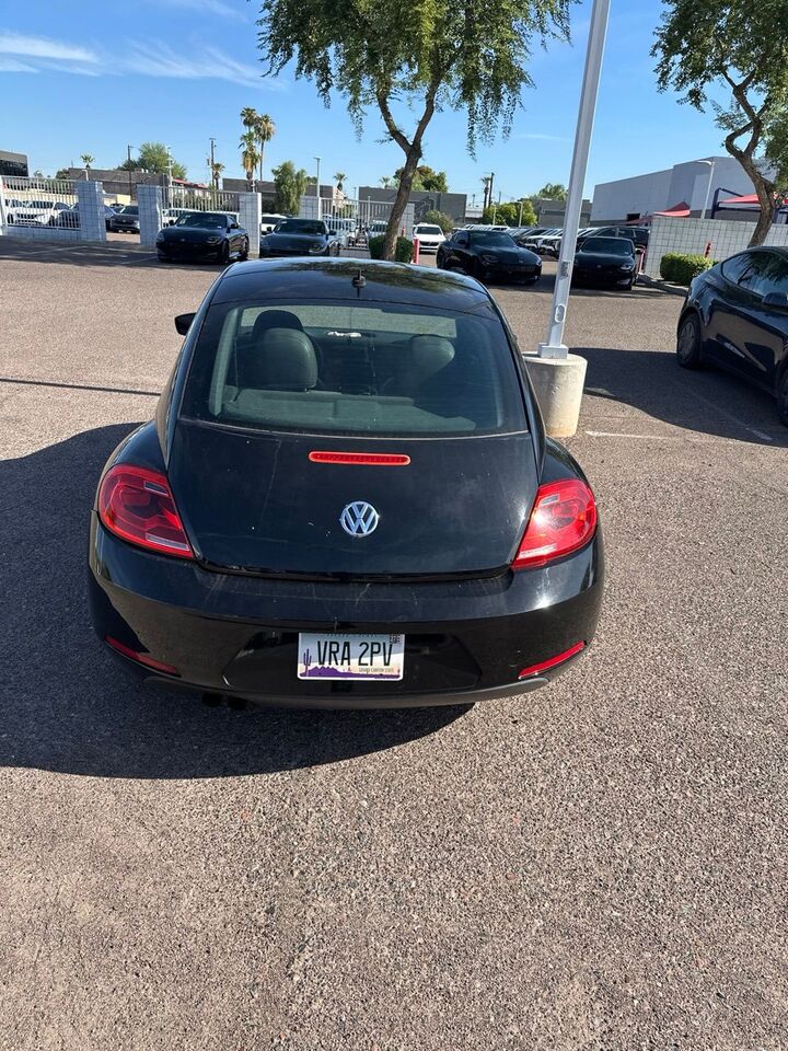 2015 VOLKSWAGEN Beetle