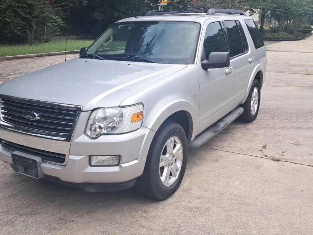 2010 FORD Explorer