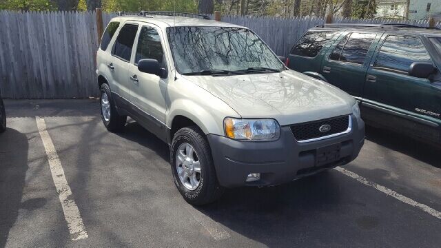 2003 FORD Escape