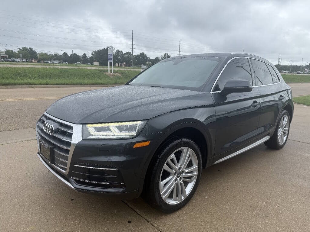 2019 AUDI Q5