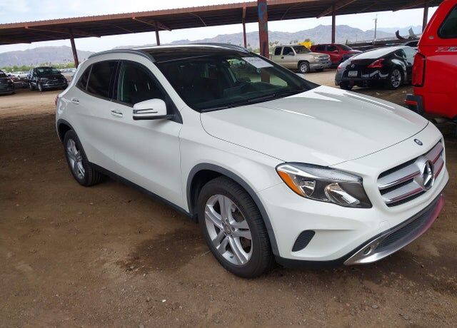 2016 MERCEDES-BENZ GLA-Class