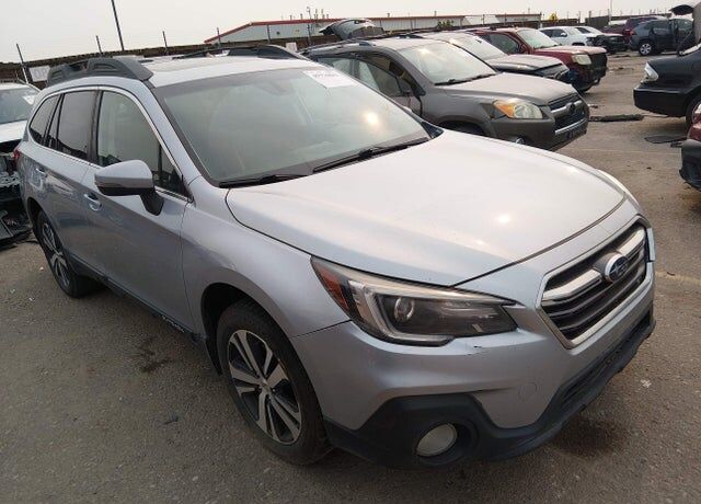 2019 SUBARU Outback