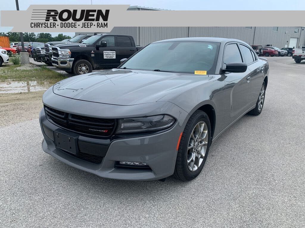 2017 DODGE Charger