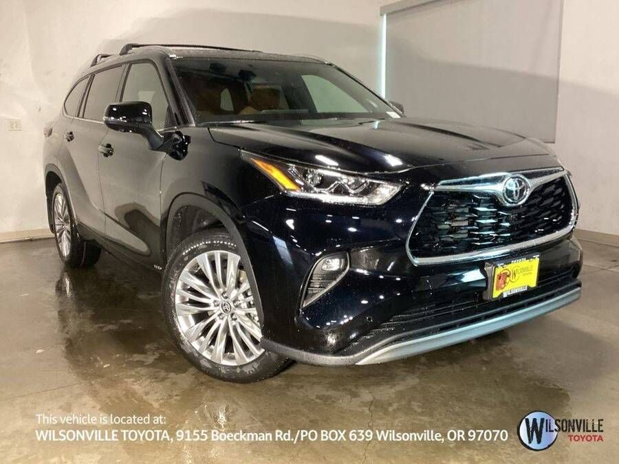 2026 TOYOTA Highlander