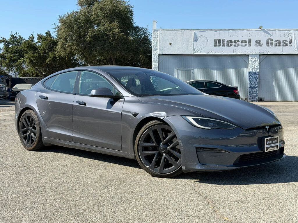 2022 TESLA Model S
