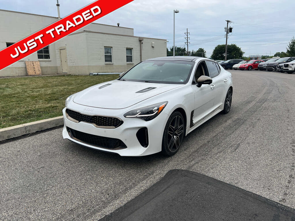 2023 KIA Stinger