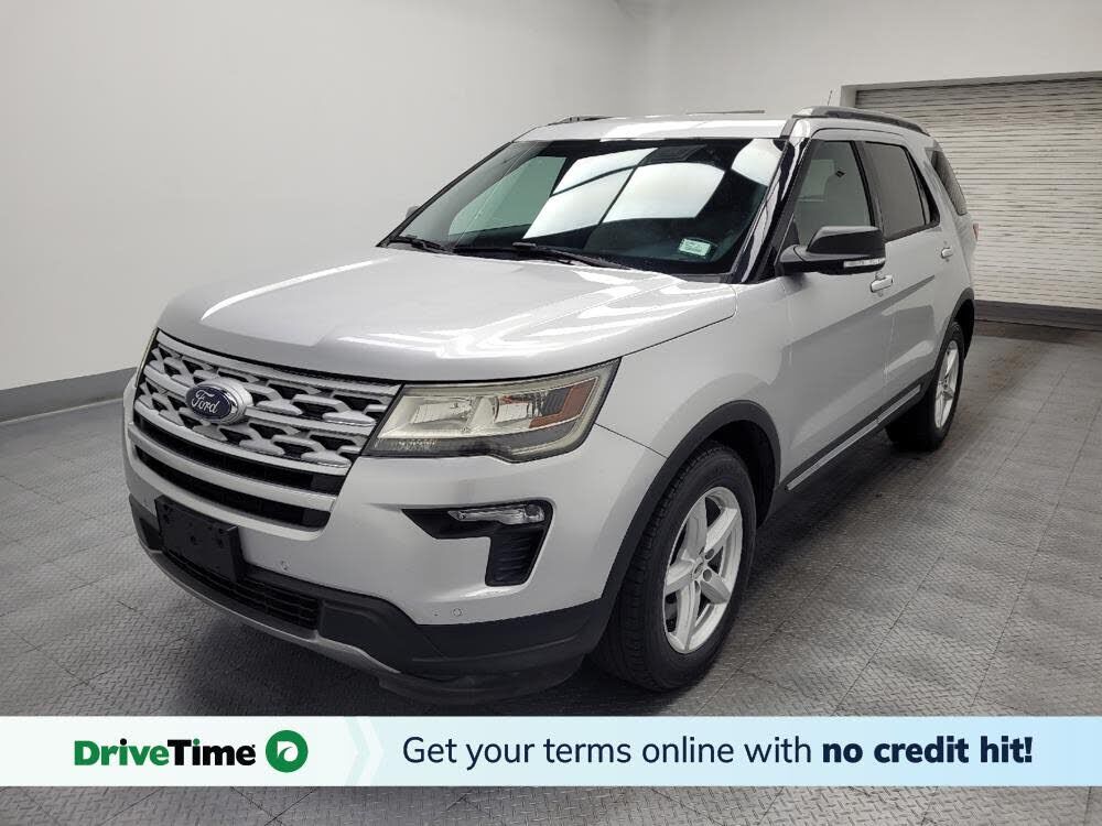2019 FORD Explorer