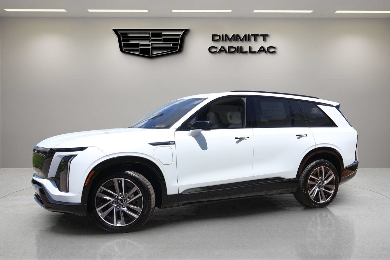 2027 CADILLAC Vistiq