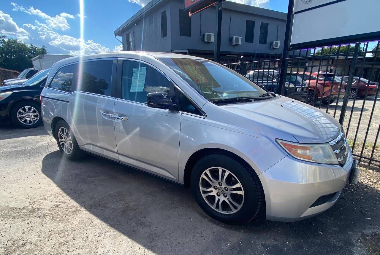 2013 HONDA Odyssey
