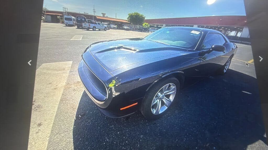 2016 DODGE Challenger