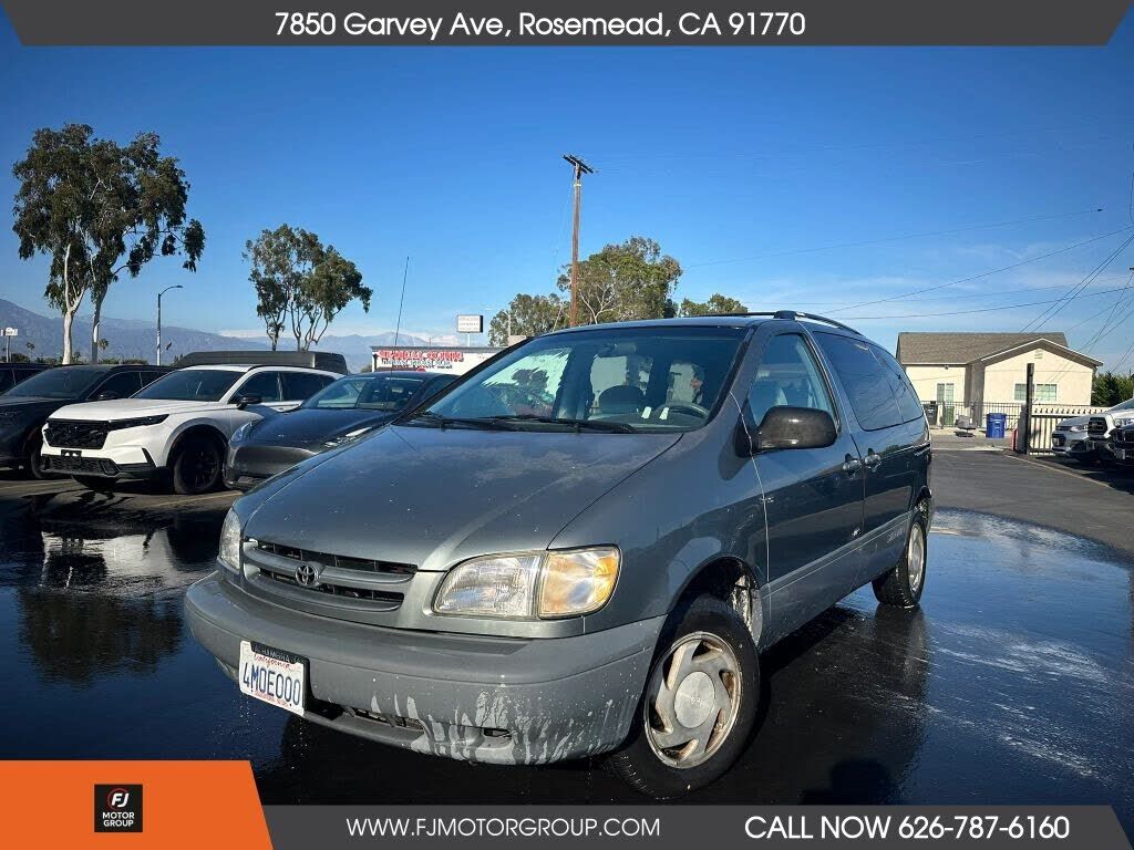 2000 TOYOTA Sienna