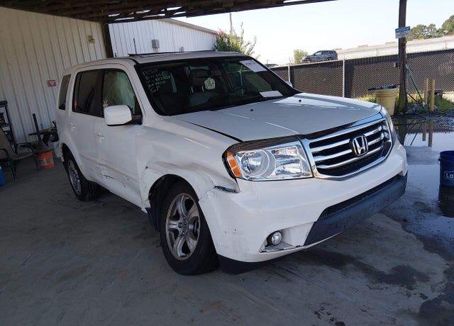 2015 HONDA Pilot