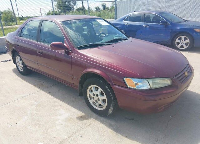 1997 TOYOTA Camry