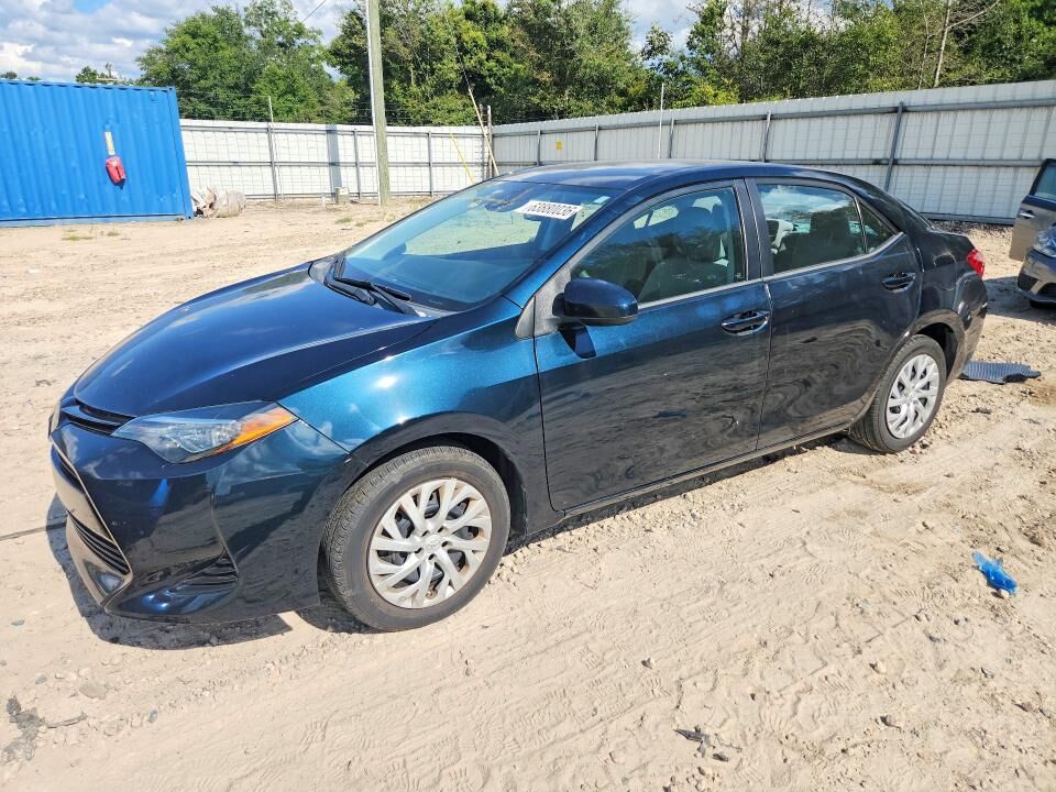 2018 TOYOTA Corolla