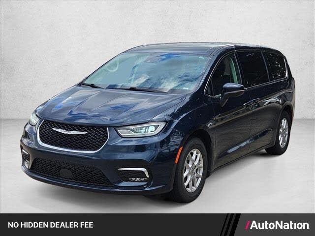 2023 CHRYSLER Pacifica