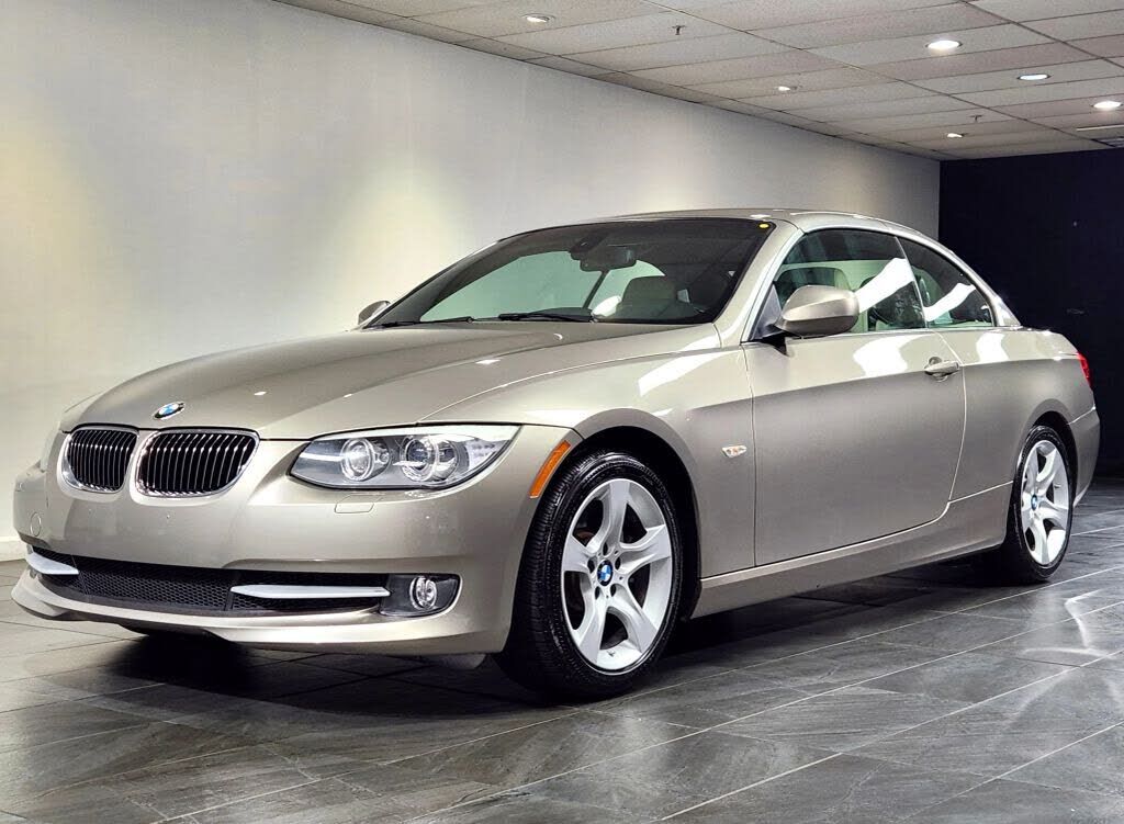 2011 BMW 3 Series