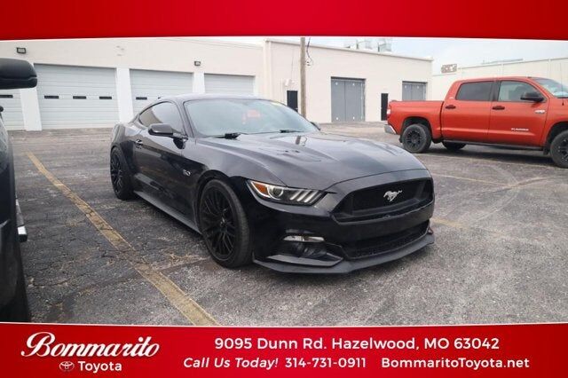 2017 FORD Mustang