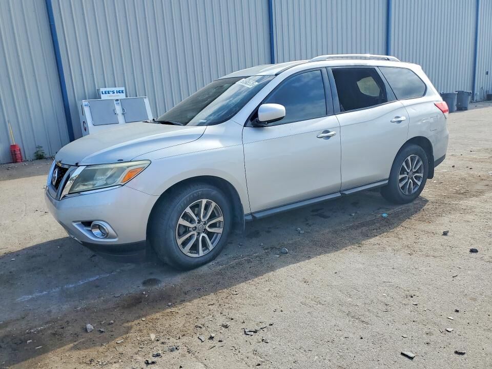 2016 NISSAN Pathfinder
