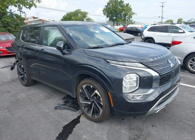2024 MITSUBISHI Outlander