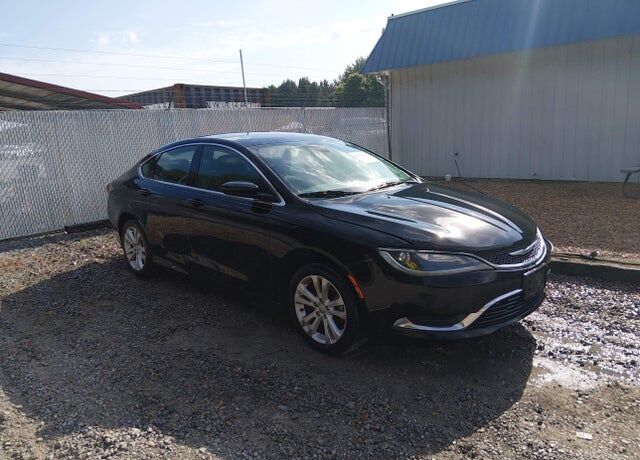 2016 CHRYSLER 200