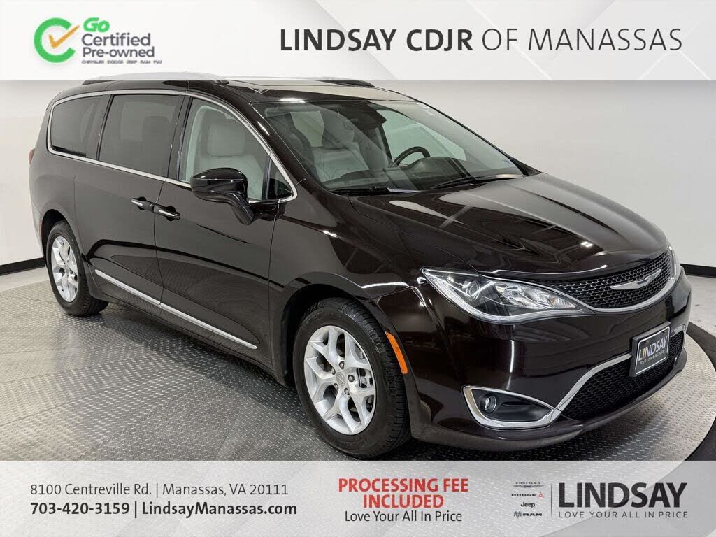 2017 CHRYSLER Pacifica