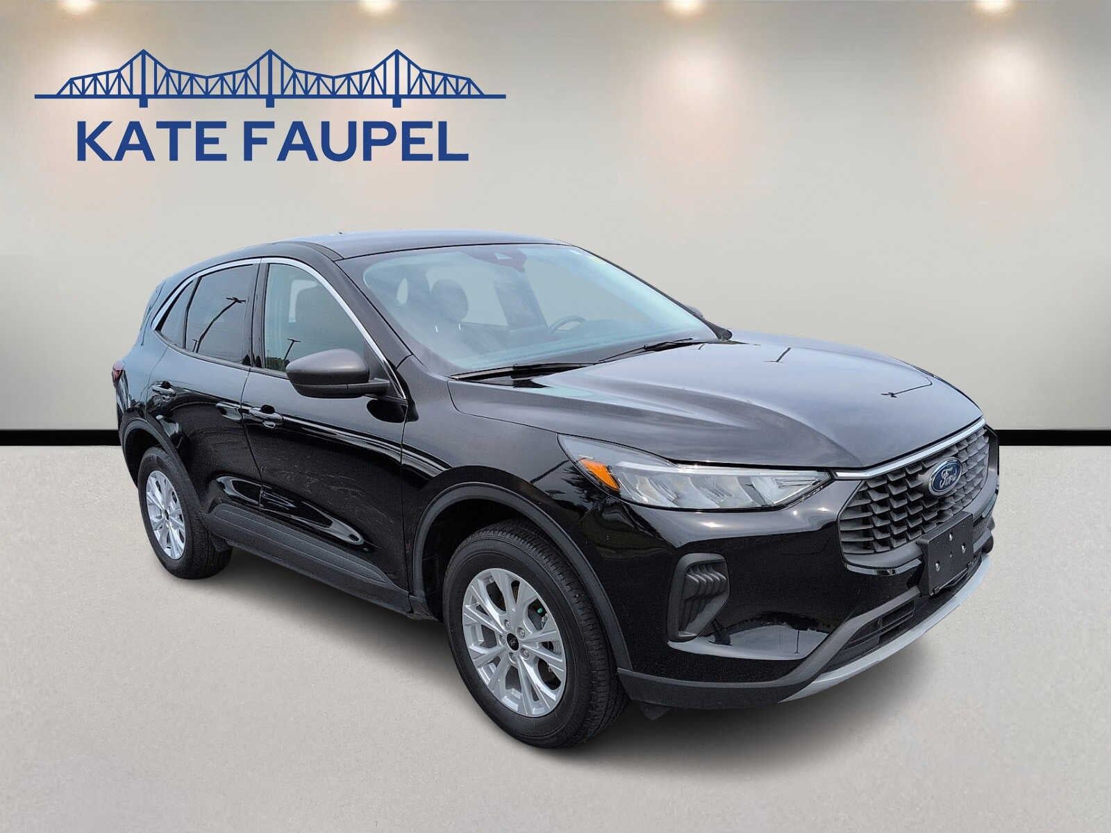 2024 FORD Escape