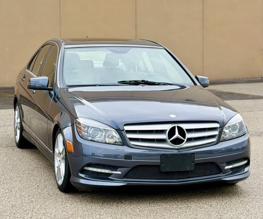 2011 MERCEDES-BENZ C-Class