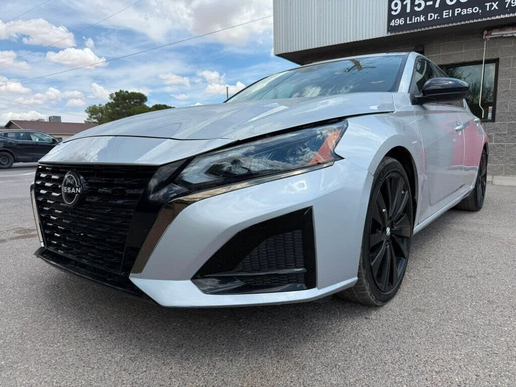 2023 NISSAN Altima