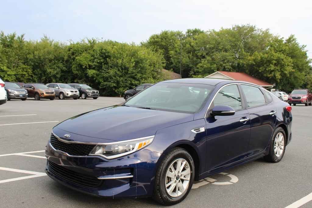 2017 KIA Optima