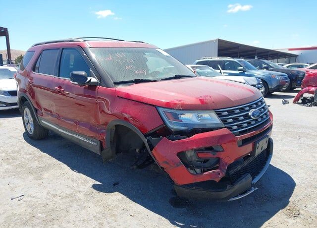 2017 FORD Explorer