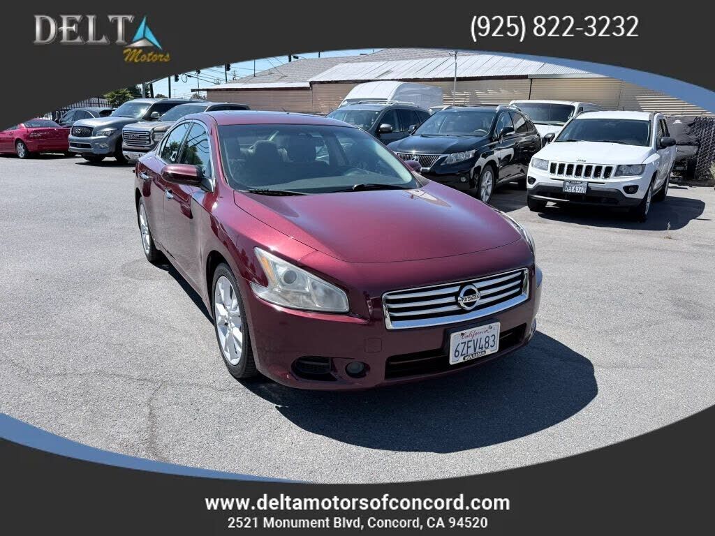 2013 NISSAN Maxima