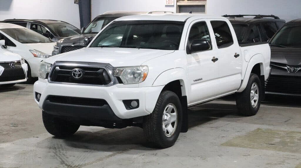 2015 TOYOTA Tacoma