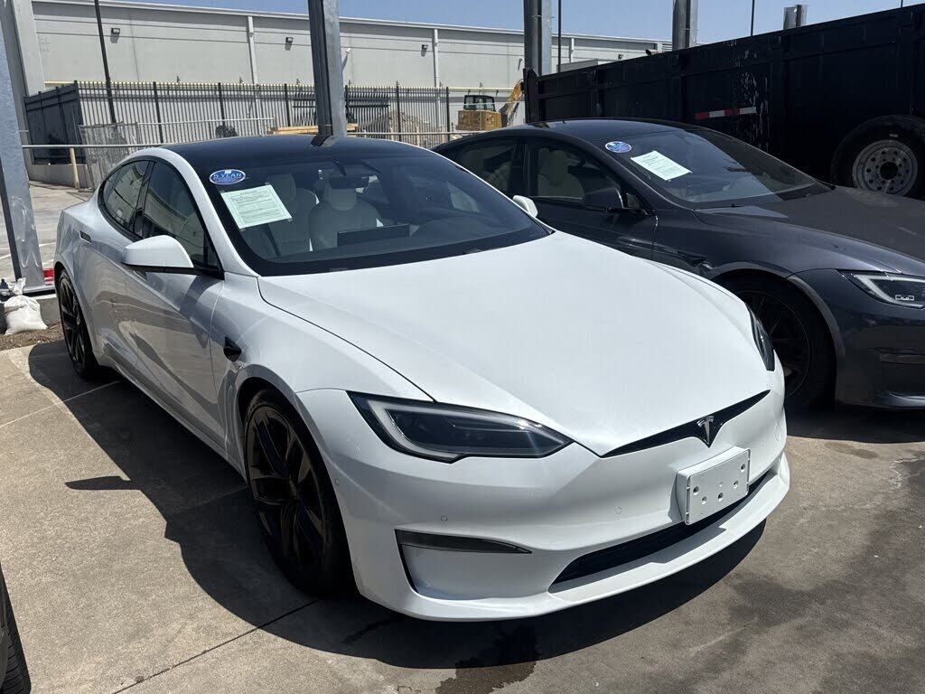 2022 TESLA Model S