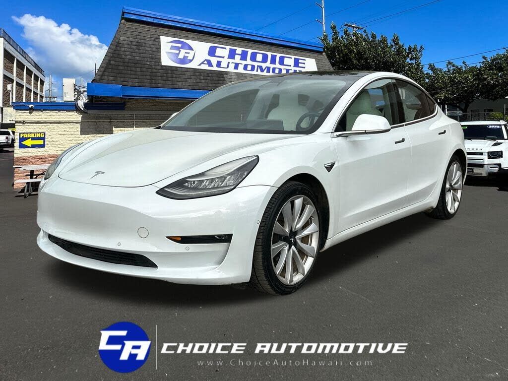 2018 TESLA Model 3