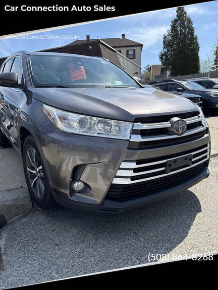 2017 TOYOTA Highlander