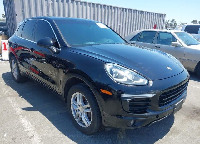 2016 PORSCHE Cayenne