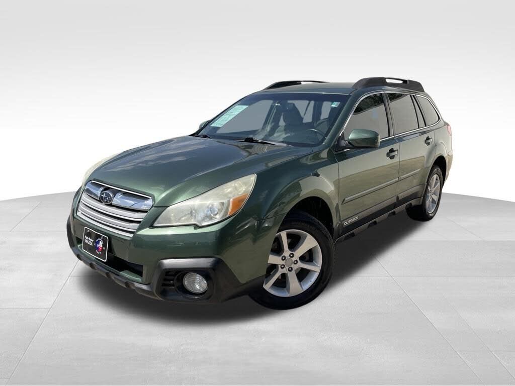2013 SUBARU Outback