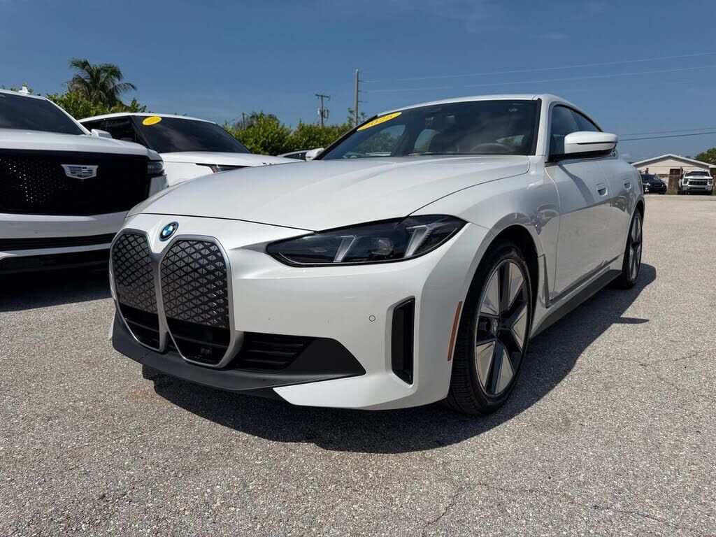 2025 BMW i4