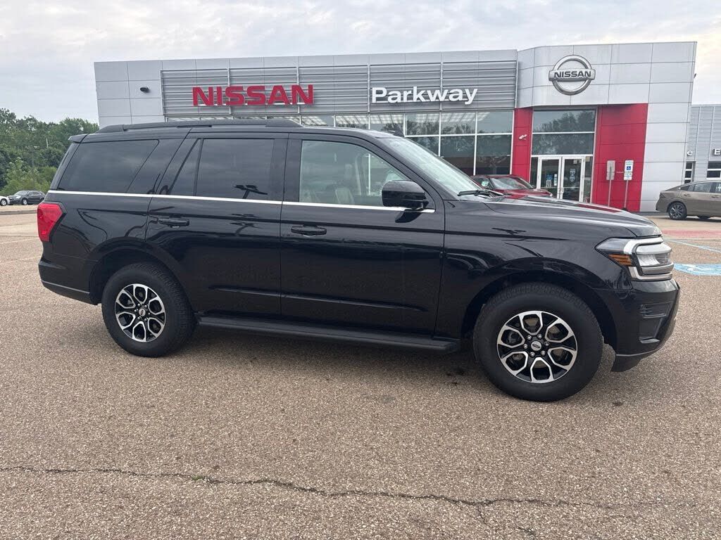 2024 FORD Expedition