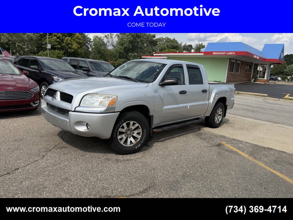 2008 MITSUBISHI Raider