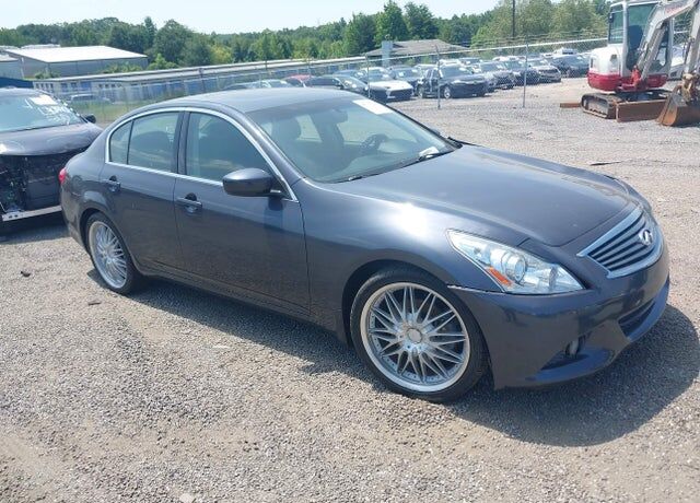 2010 INFINITI G37
